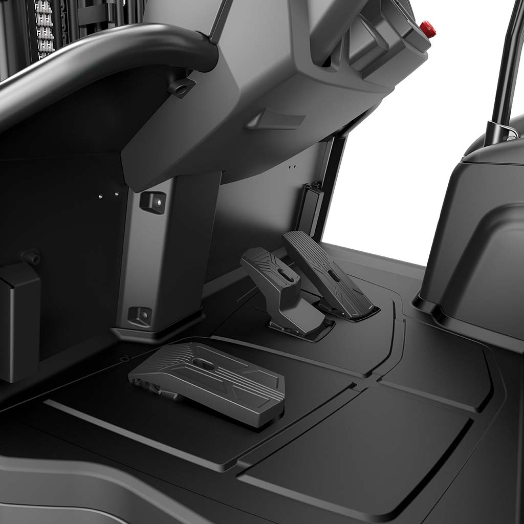 Posición optimizada de los pedales de las carretillas eléctricas fb14-20 cn2 triciclo